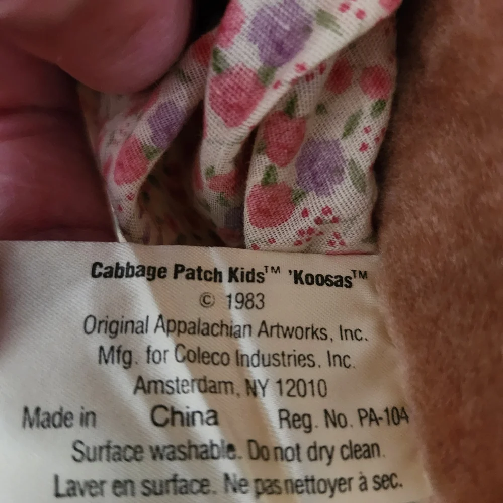 VINTAGE Cabbage Patch Cat Plush with Yellow Knit Sweater From 1983!
